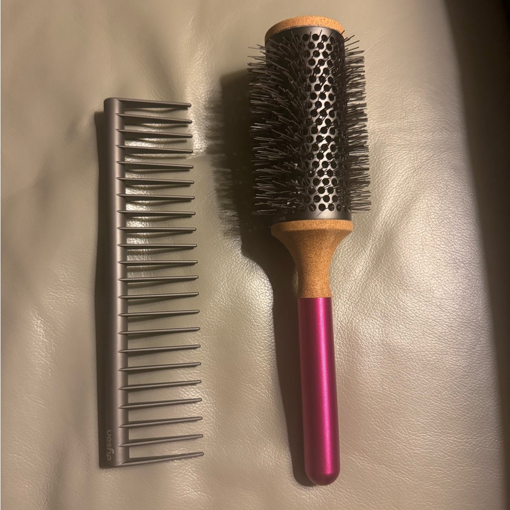 Dyson Hair Brush
